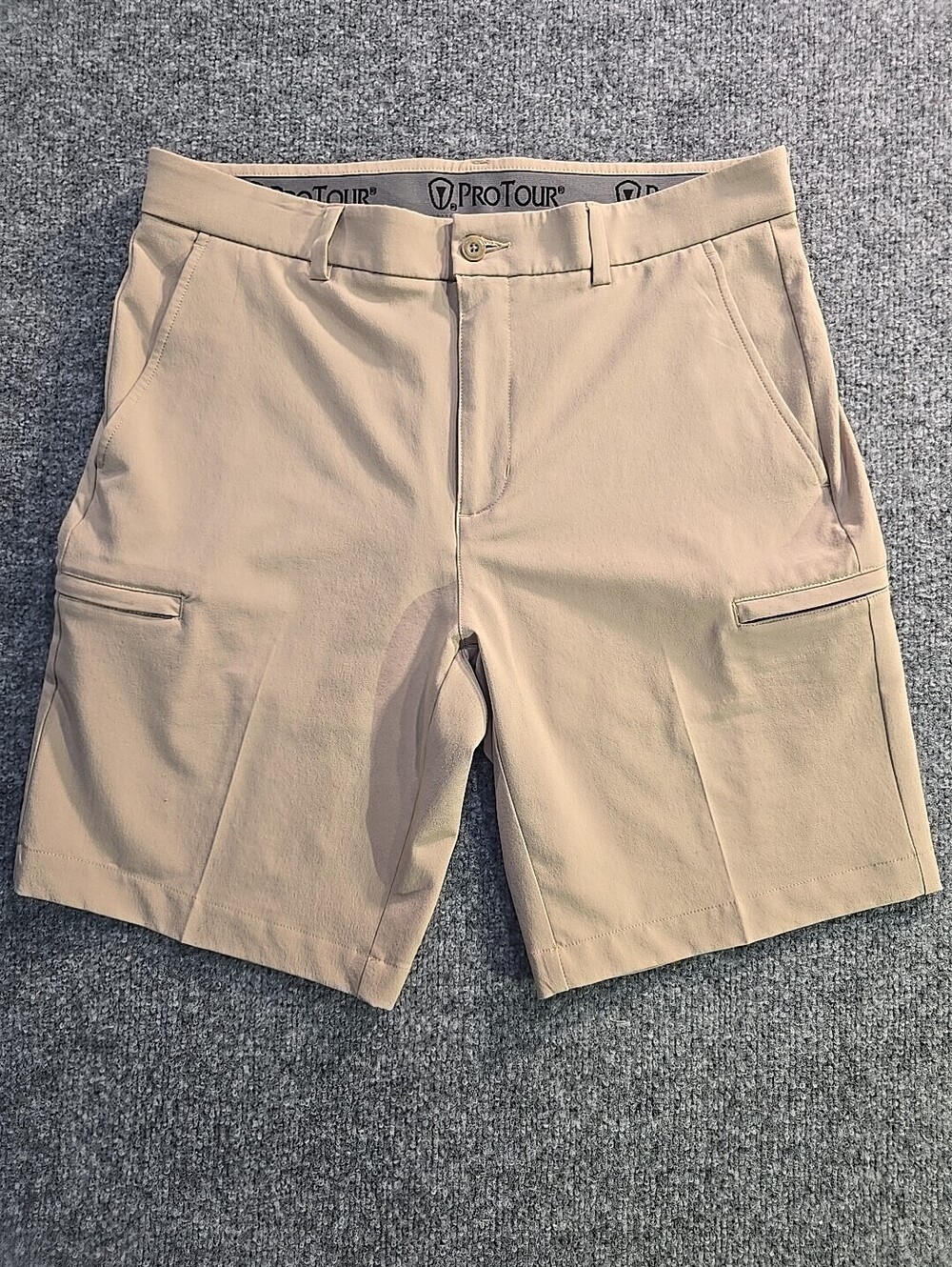 PGA Tour Men Size 32 Golf Shorts Tan/Khaki Flat Front Active Stretch Performance